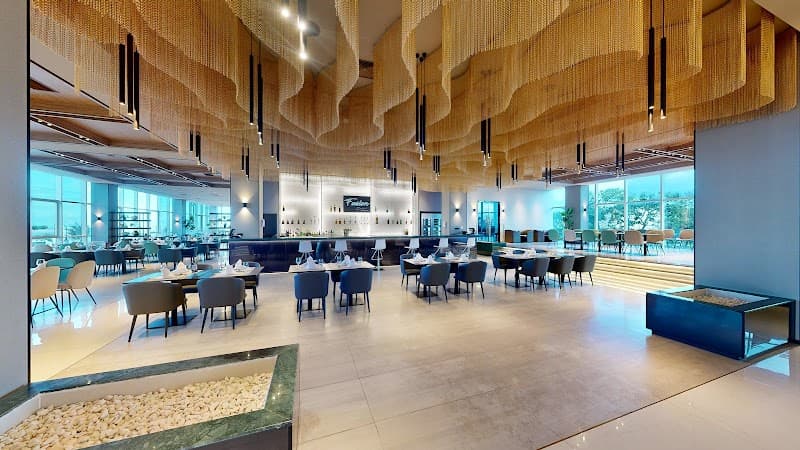 New Hotel Restaurant